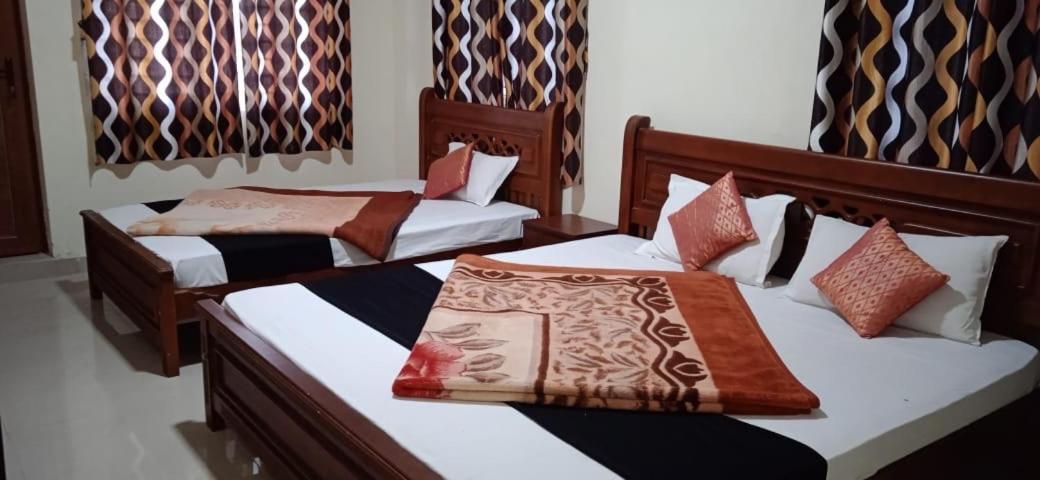Hotel Nakshatra Ooty Exterior photo