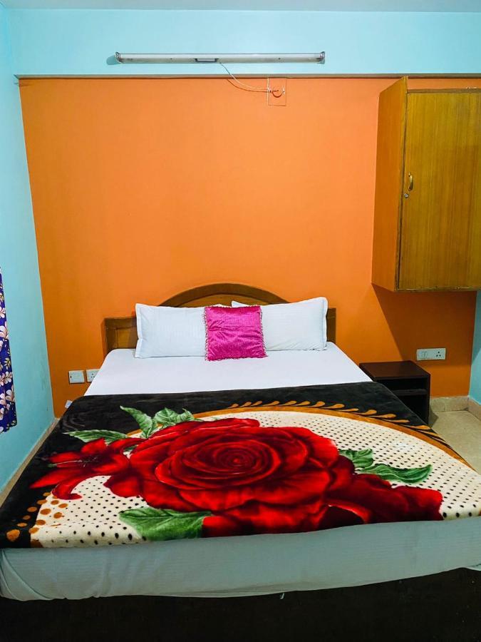 Hotel Nakshatra Ooty Exterior photo