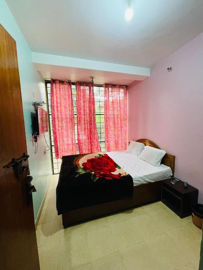 Hotel Nakshatra Ooty Exterior photo