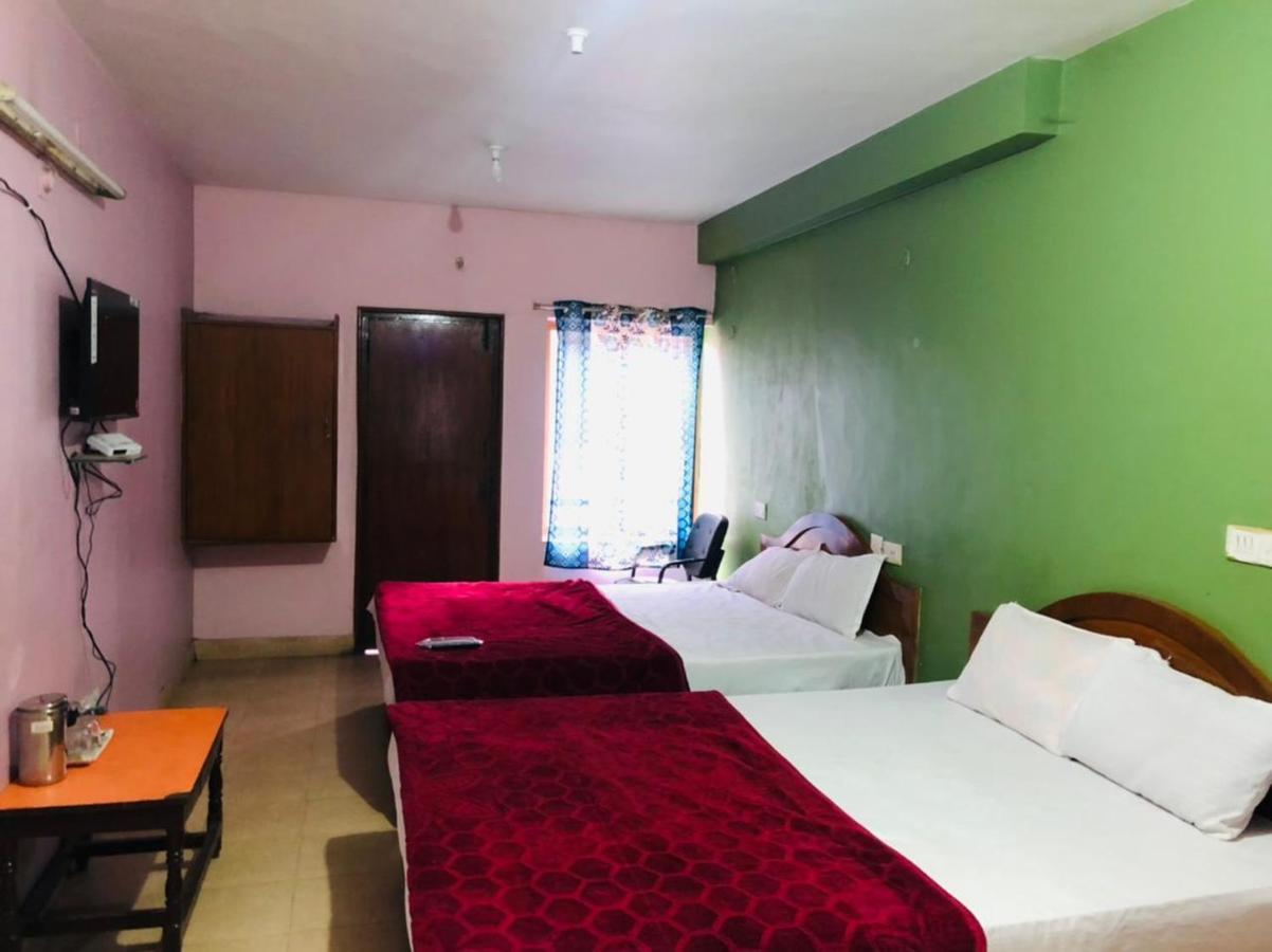Hotel Nakshatra Ooty Exterior photo